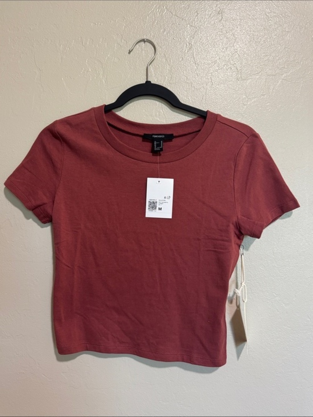 Forever 21 Short Sleeve Crewneck Tee size medium